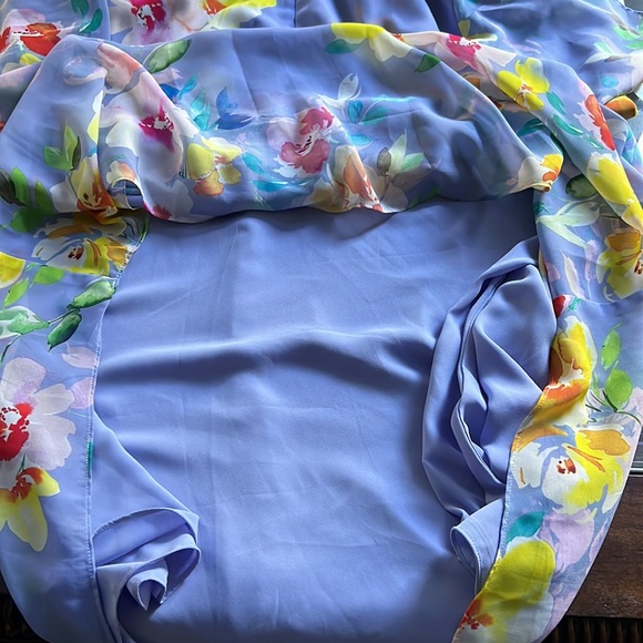 Adrianna Papell Floral Print Chiffon Gown - Picture 11 of 16